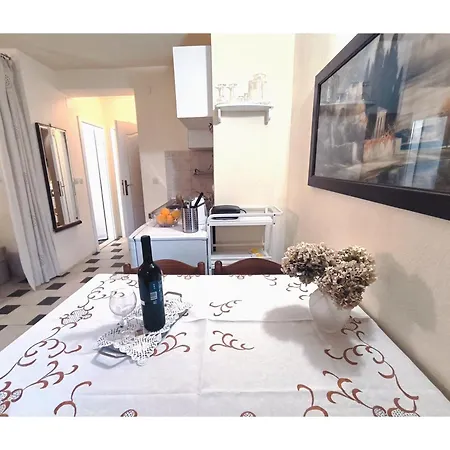 Senko Apartment